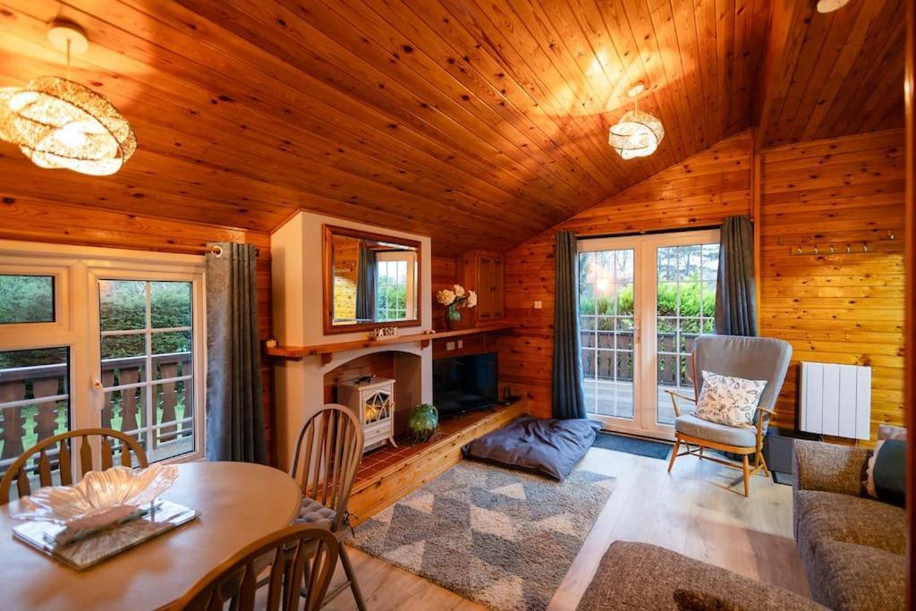 Rural Log Cabin In Snowdonia Near Coed Y Brenin By Seren Short Stays Ffestiniog Luaran gambar